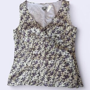 Stunning & Delicate 100% Silk Corset Style Top | Size 4 w/ side zipper | NWOT